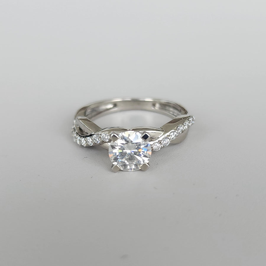 Amora- 1 Carat Lab Grown Moissanite / Diamond Gold Engagement Ring