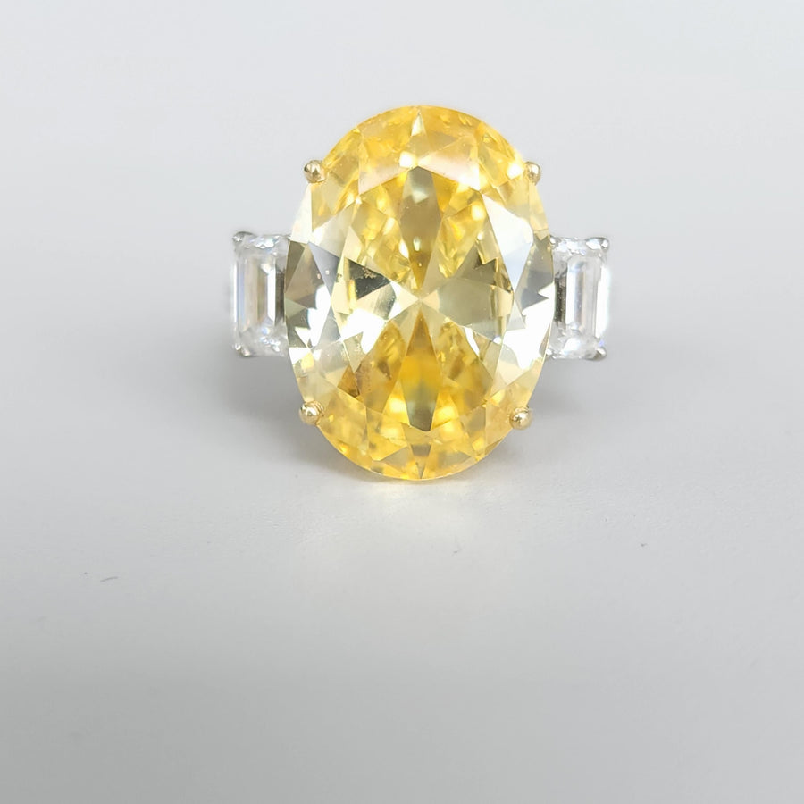 Sole d'Oriente - Chunky 18K Gold Yellow Centerstone Ring