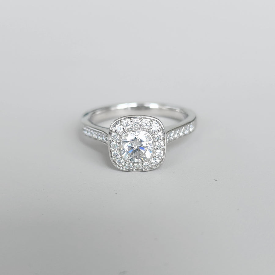 Tesoro Prezioso - Cushion Cut Halo Pave Ring - Lab Grown Moissanite / Diamond 18K Gold